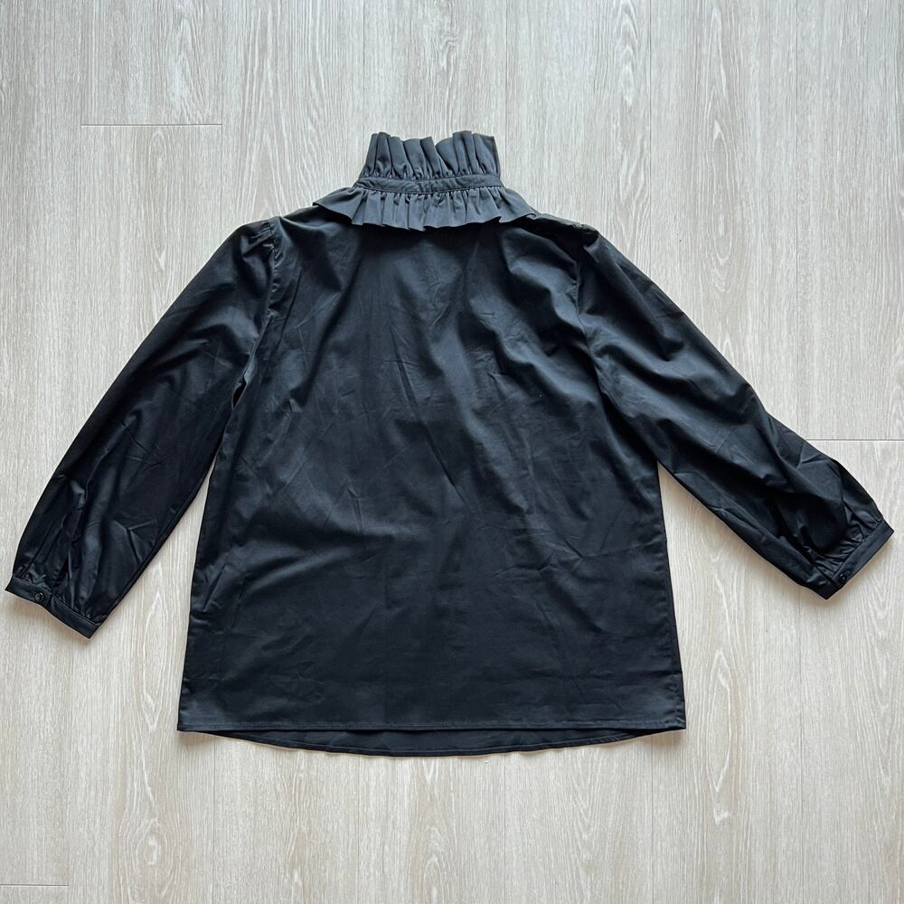Tuckernuck Ruffle Neck Bouvier Blouse Large Black Preppy - Picture 4 of 12